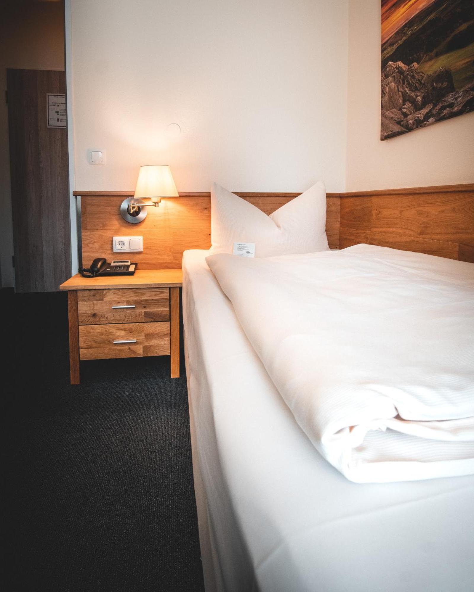 Hotel Gersfelder Hof ภายนอก รูปภาพ